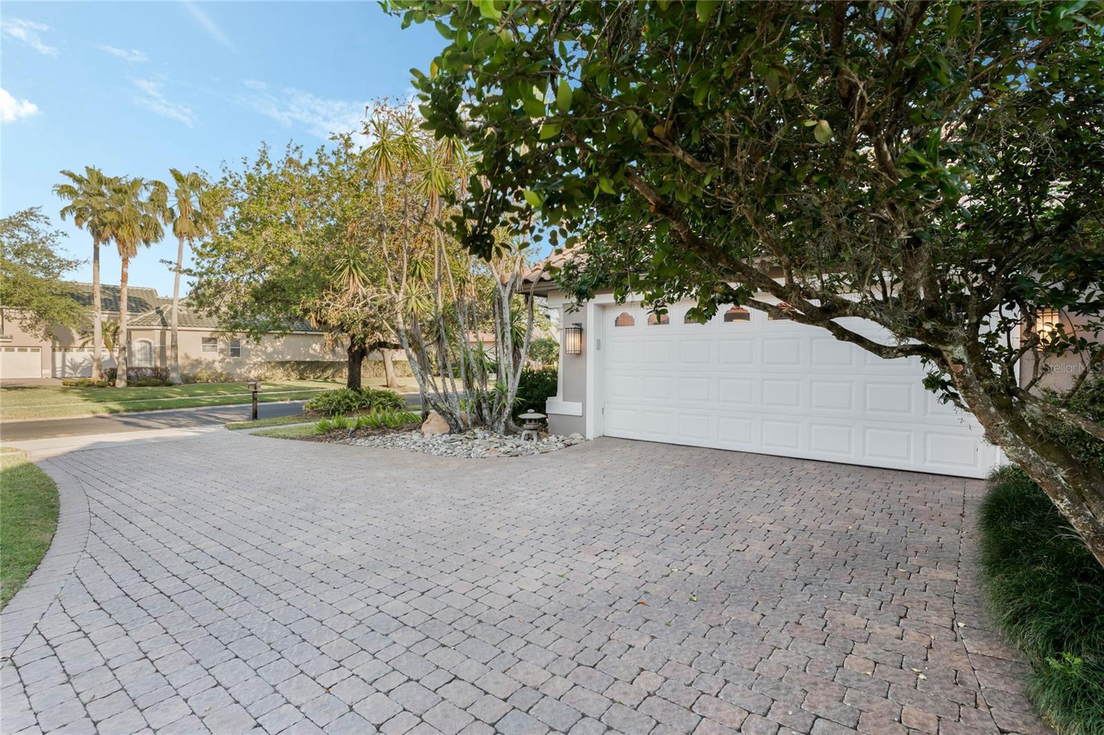 2054 KENSINGTON RUN DRIVE