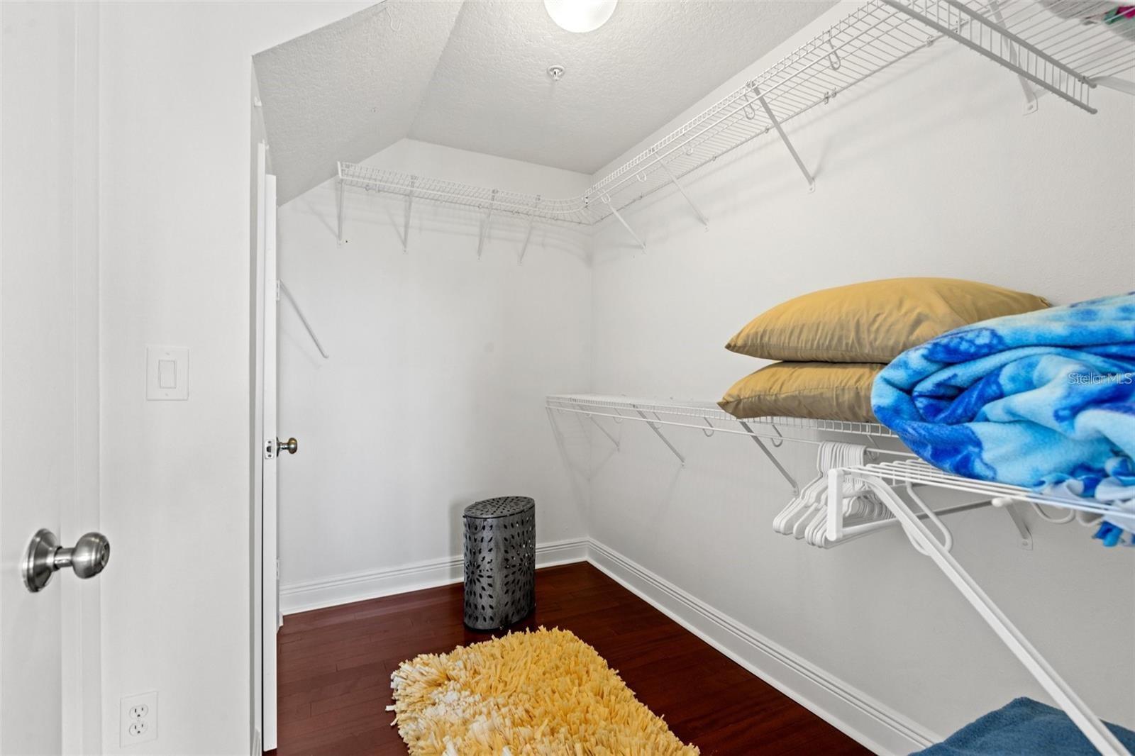 SHORE ACRES EDGEWATER SEC - Residential