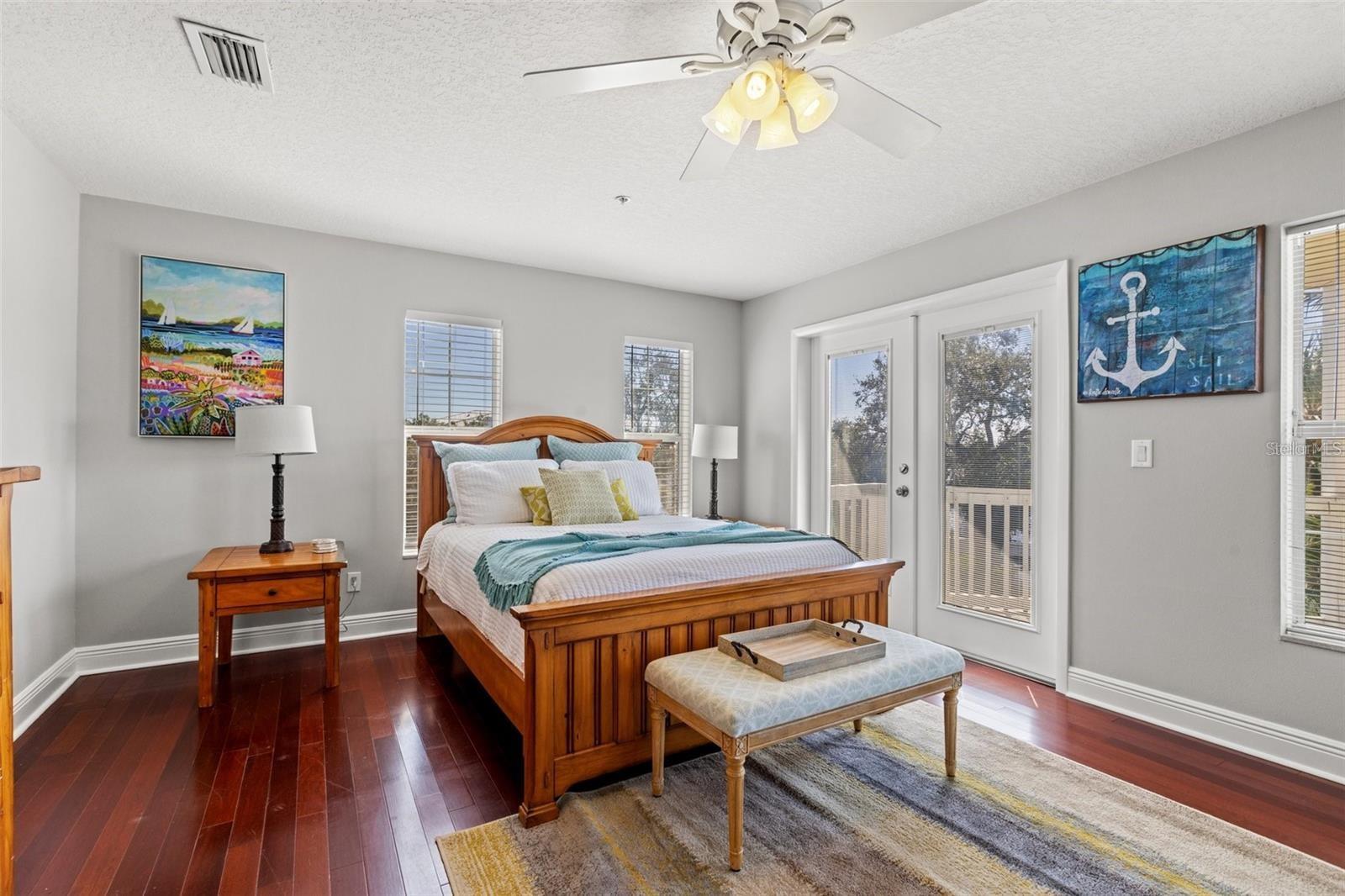 SHORE ACRES EDGEWATER SEC - Residential