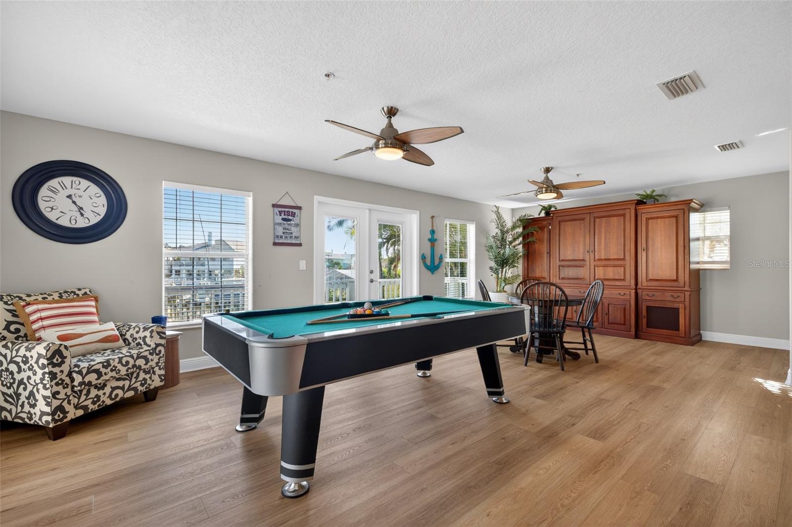 SHORE ACRES EDGEWATER SEC - Residential