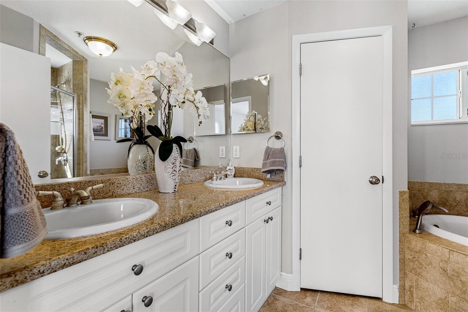 SHORE ACRES EDGEWATER SEC - Residential