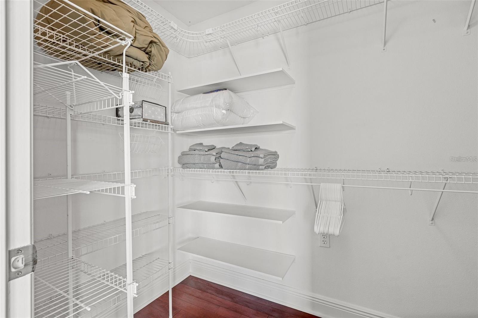 SHORE ACRES EDGEWATER SEC - Residential