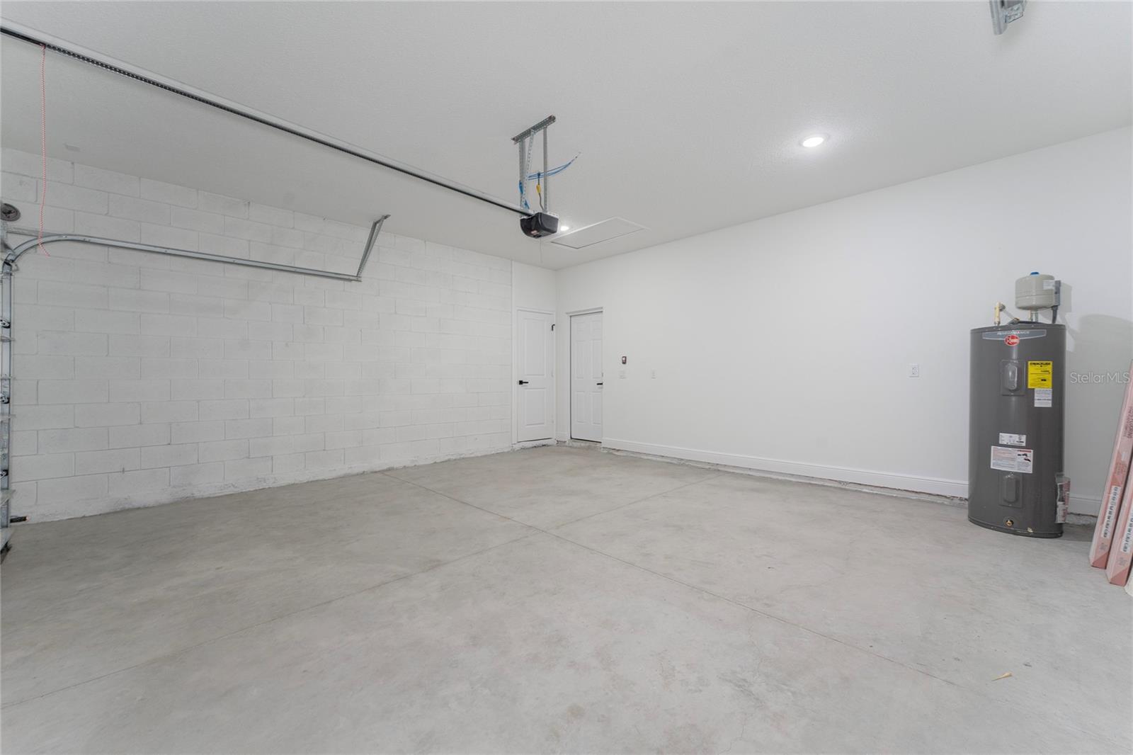 CITRUS SPGS UNIT 01 - Residential