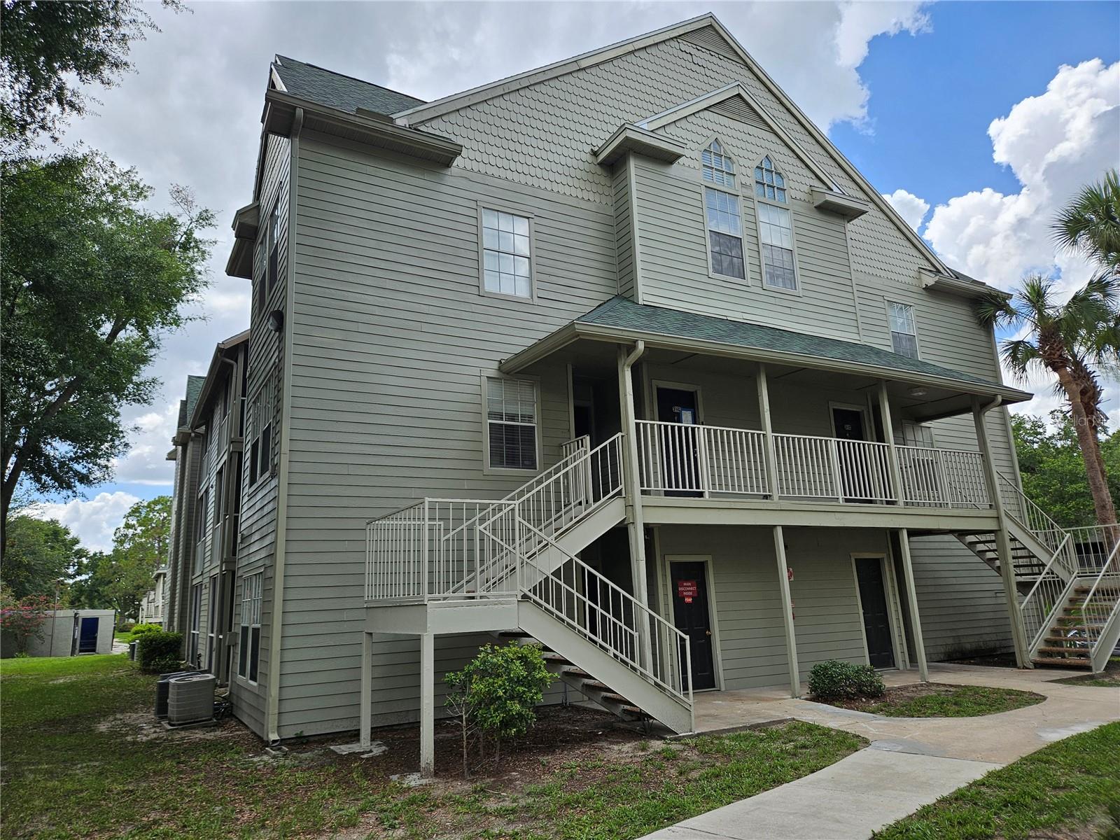 5980 WESTGATE DR DRIVE 202