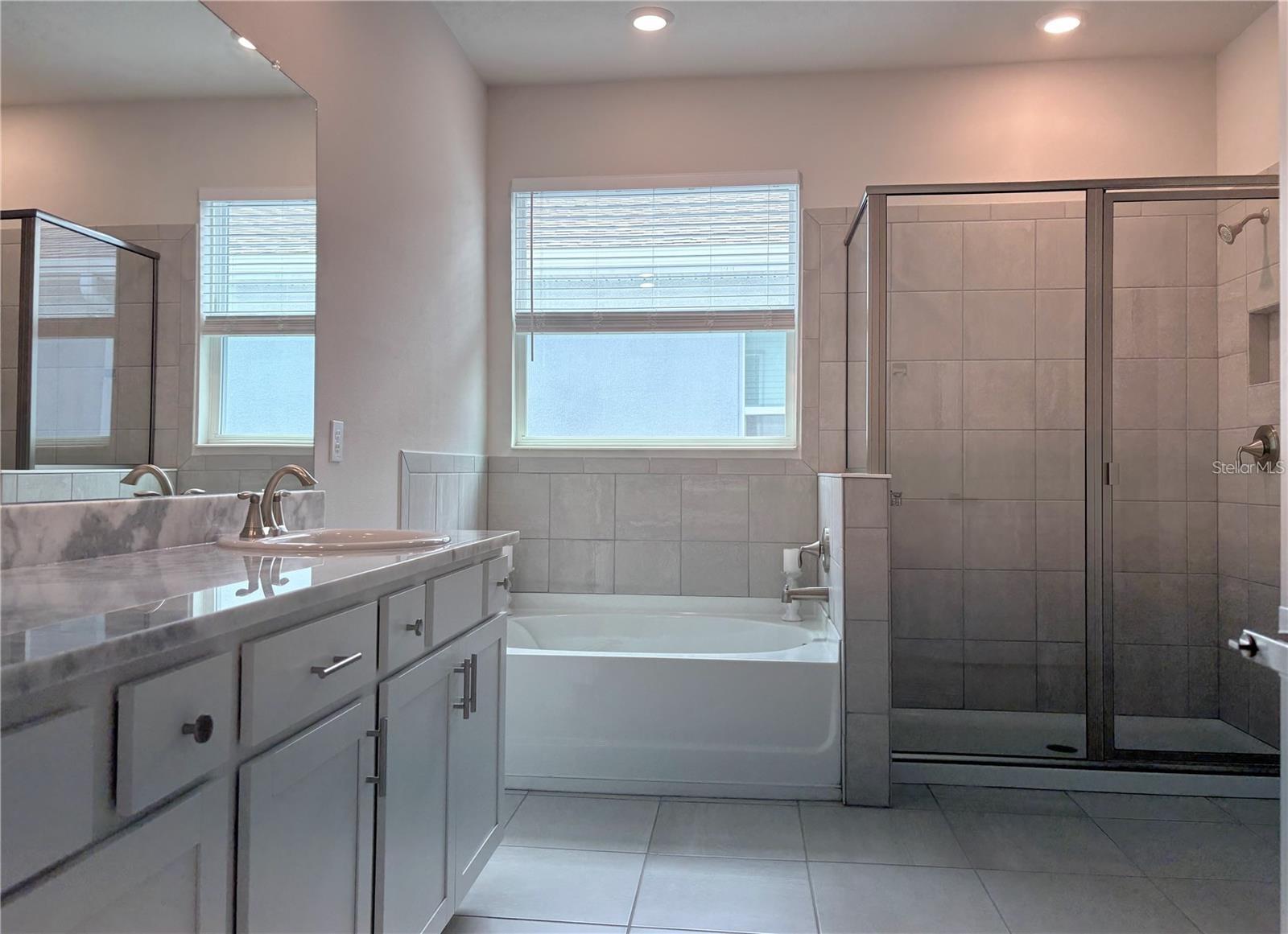 SOLERA AT LAKEWOOD RANCH PH II - Residential Lease