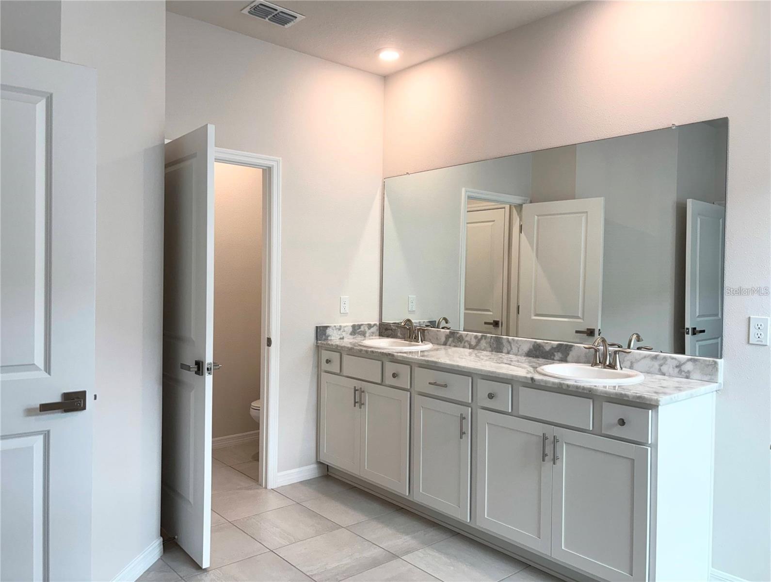 SOLERA AT LAKEWOOD RANCH PH II - Residential Lease