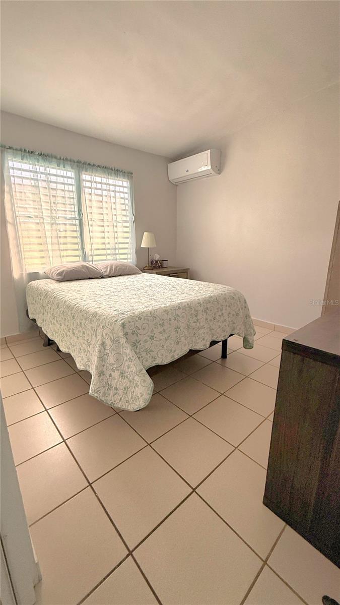 URBANIZACIÓN SANTA RITA II - Residential