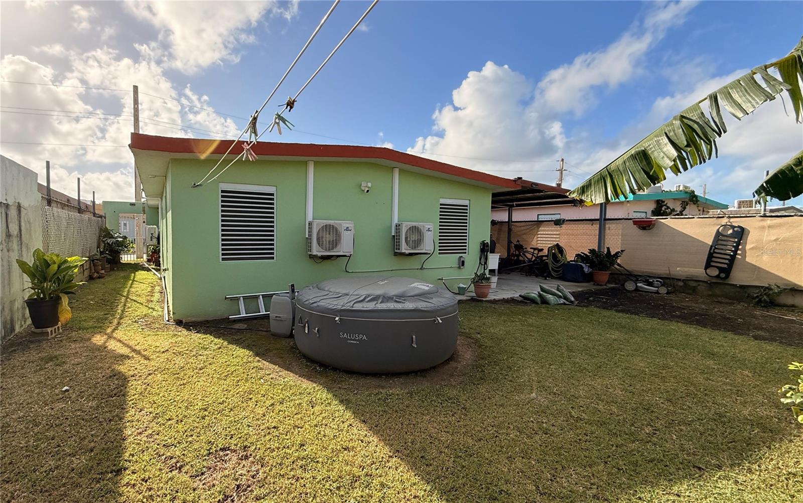 URBANIZACIÓN SANTA RITA II - Residential