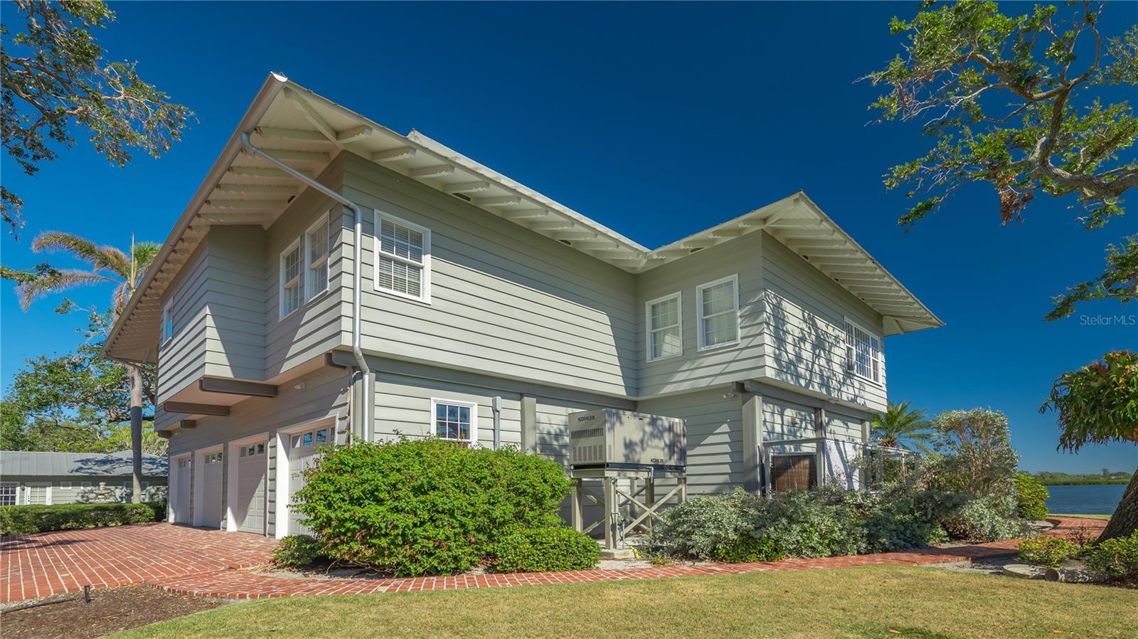 SANDERLING CLUB - Residential