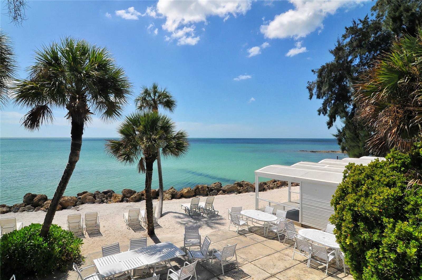 SANDERLING CLUB - Residential