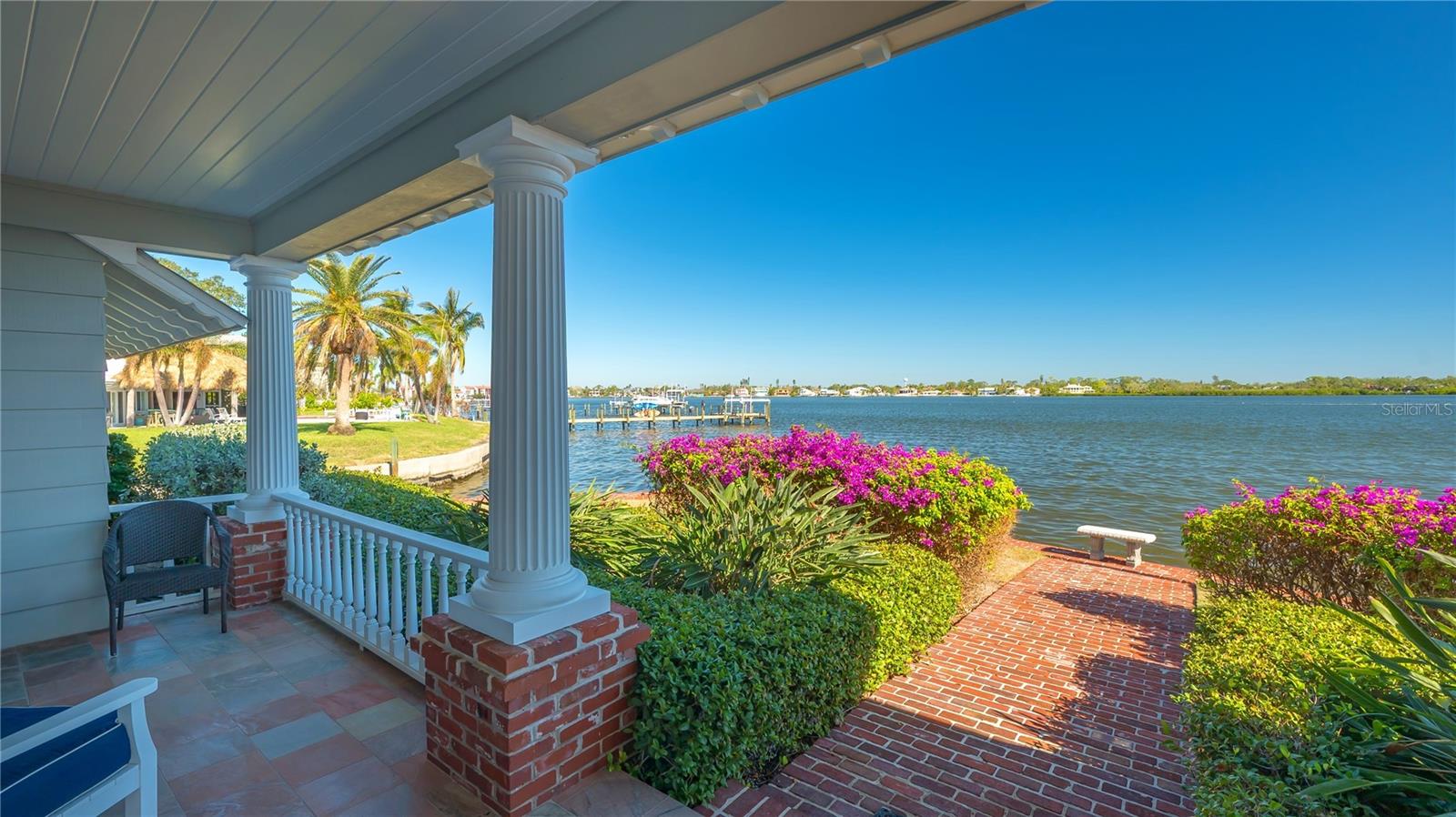 SANDERLING CLUB - Residential