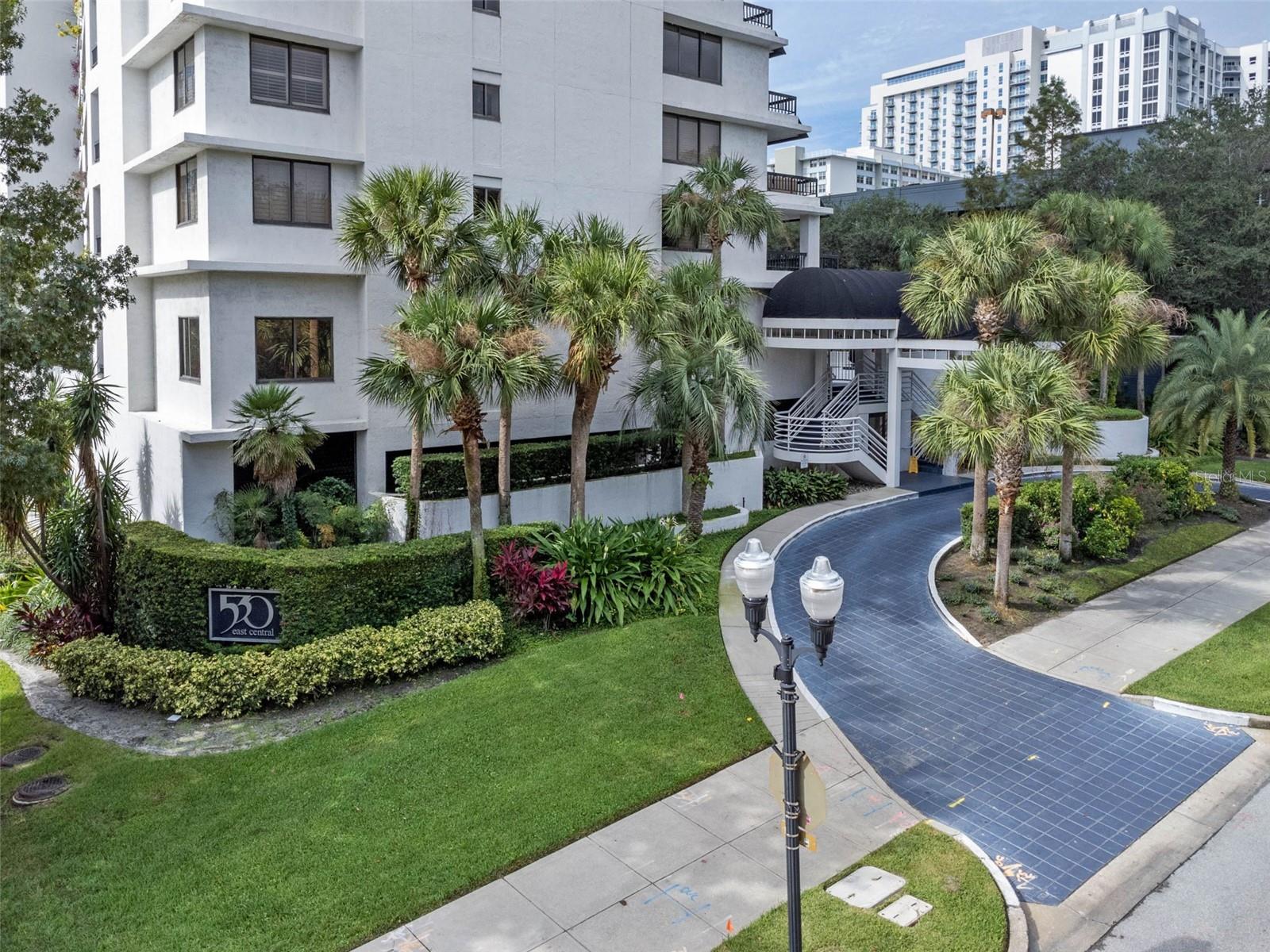 530 E CENTRAL BOULEVARD 1602