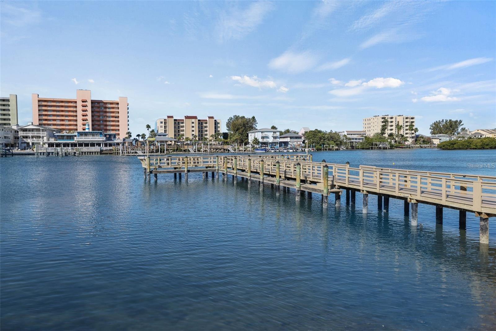 IMPERIAL POINT CONDO - Residential