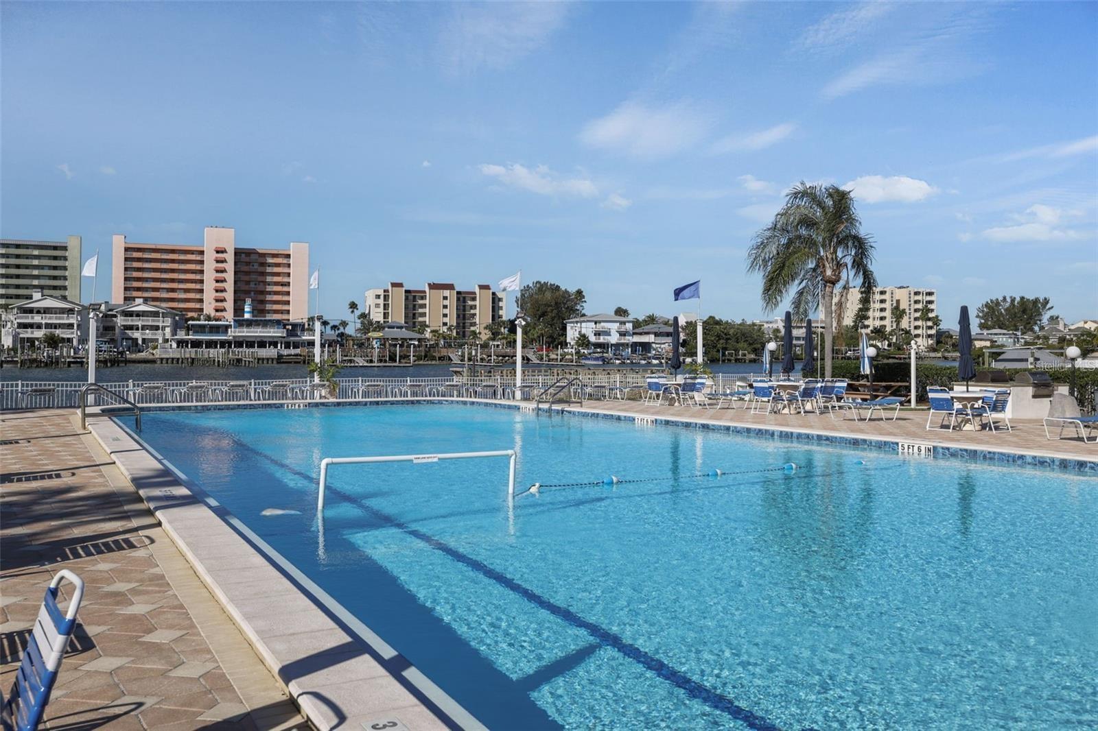 IMPERIAL POINT CONDO - Residential