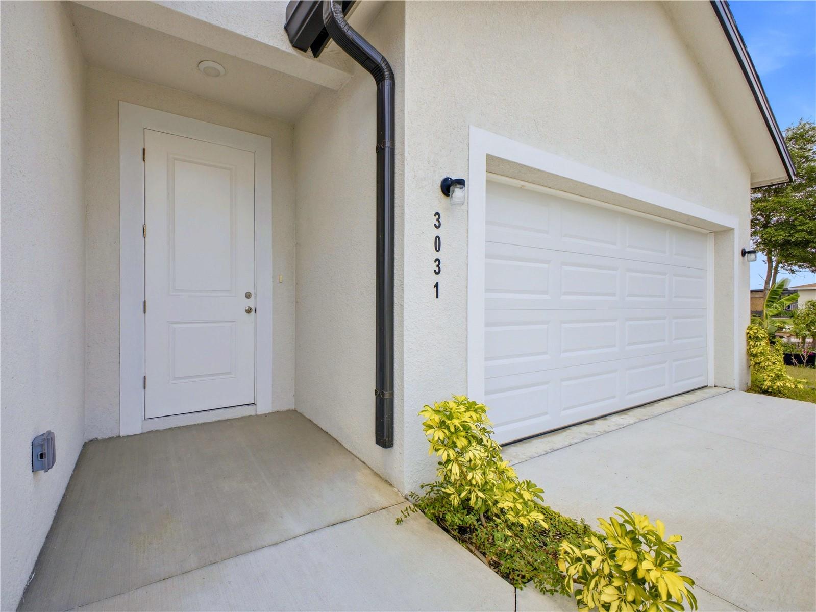 3031 NE BEECHWOOD CIRCLE