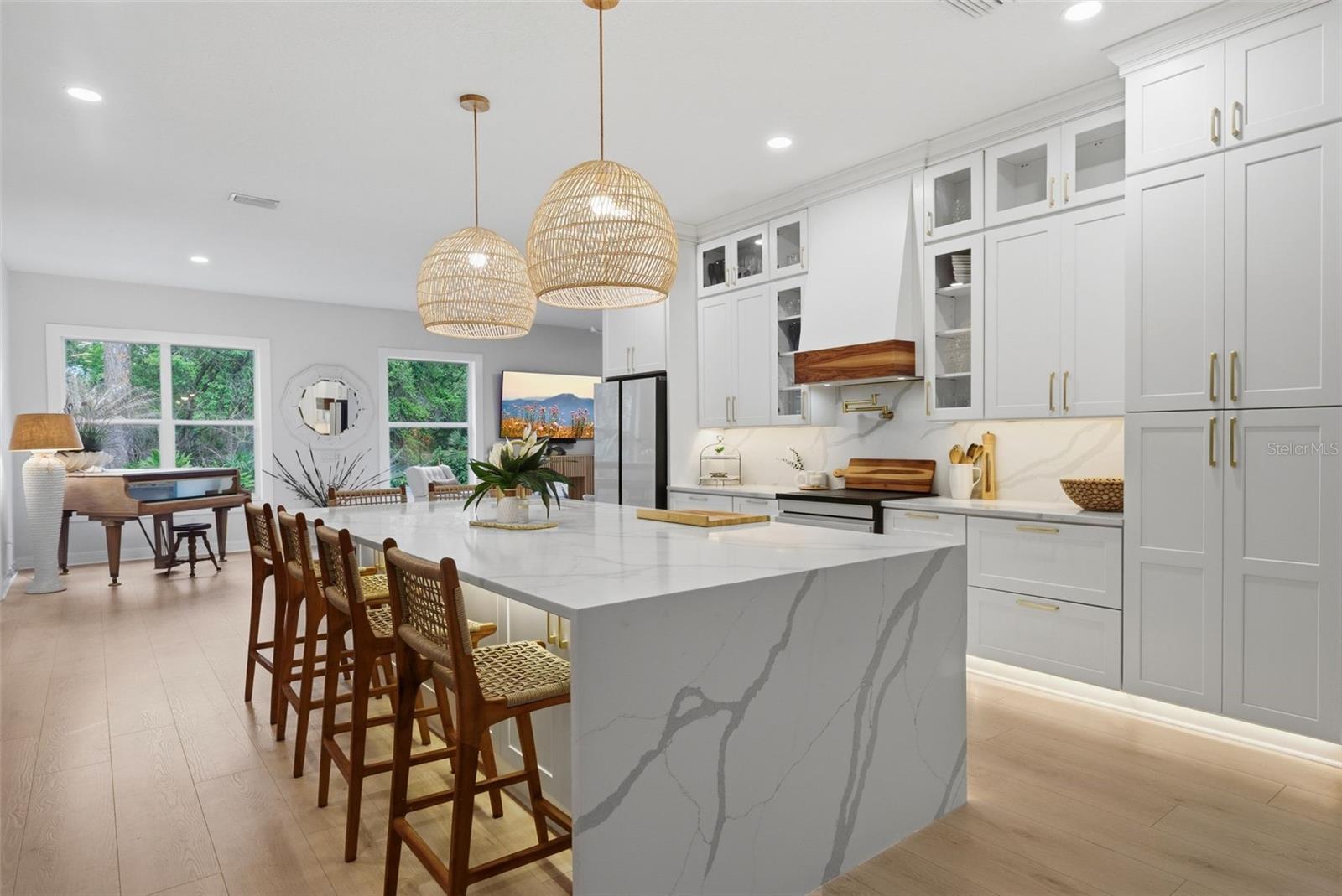 FAIRWAYS EDGE/GRAND HAVEN - Residential