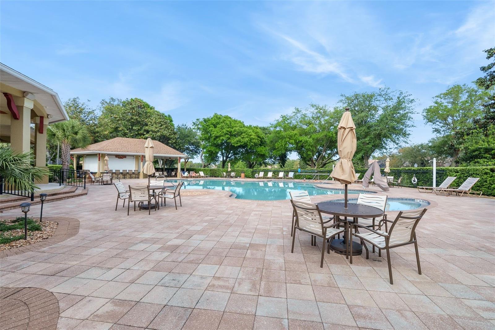 FAIRWAYS EDGE/GRAND HAVEN - Residential