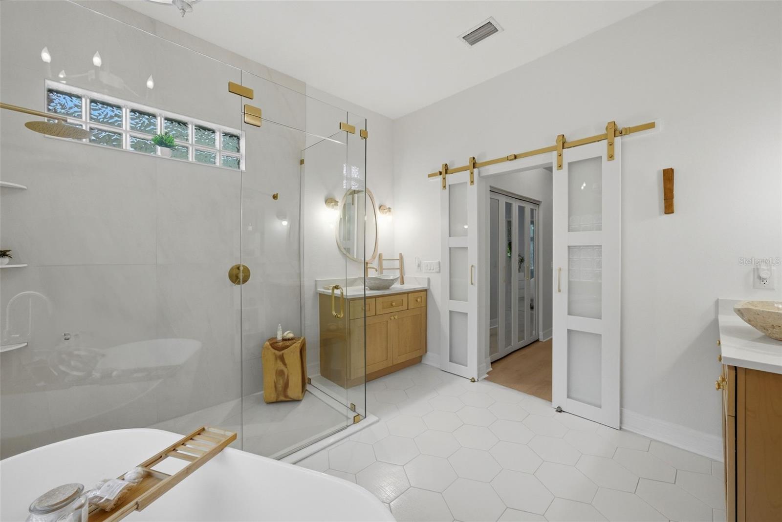 FAIRWAYS EDGE/GRAND HAVEN - Residential