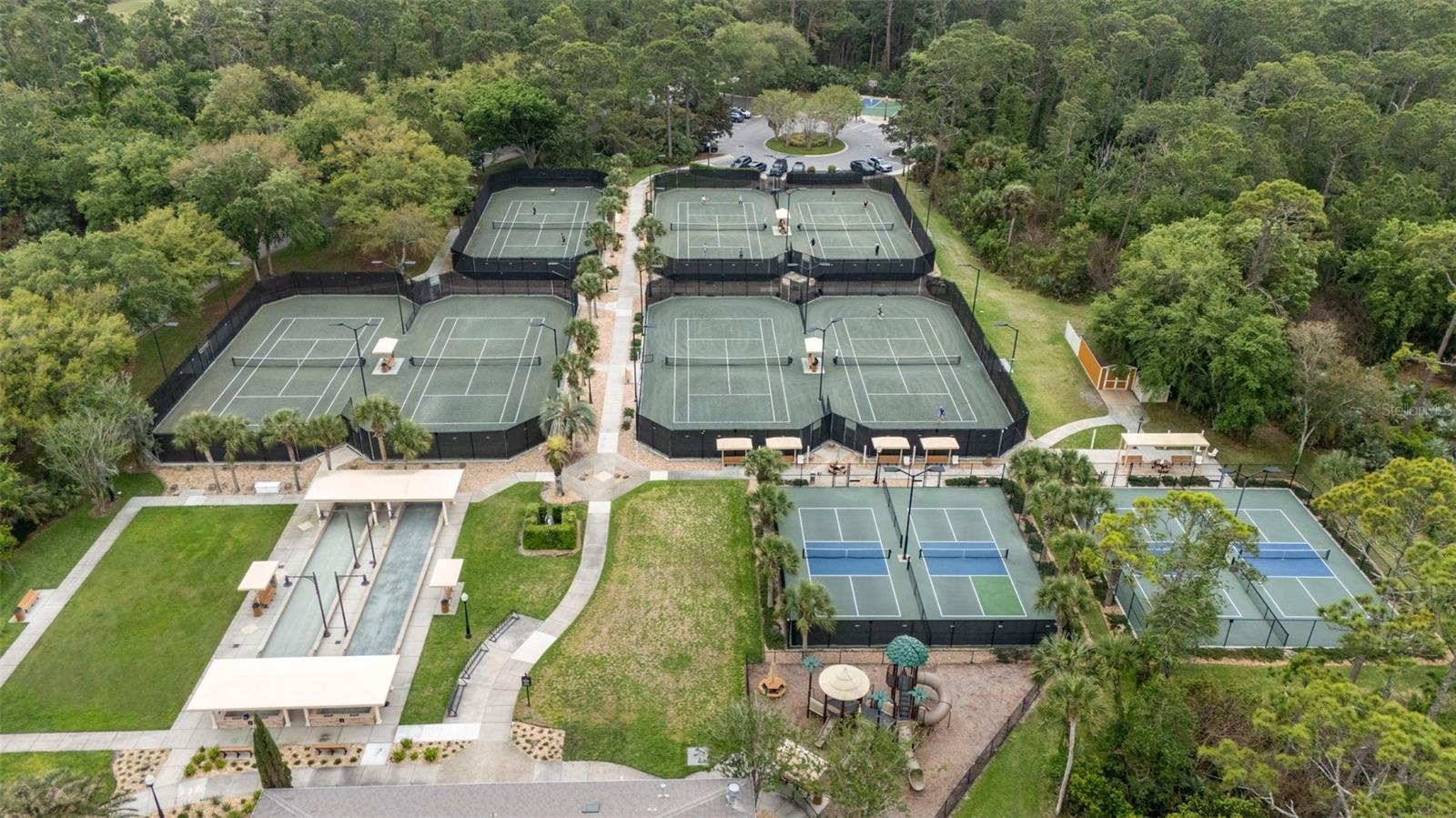 FAIRWAYS EDGE/GRAND HAVEN - Residential