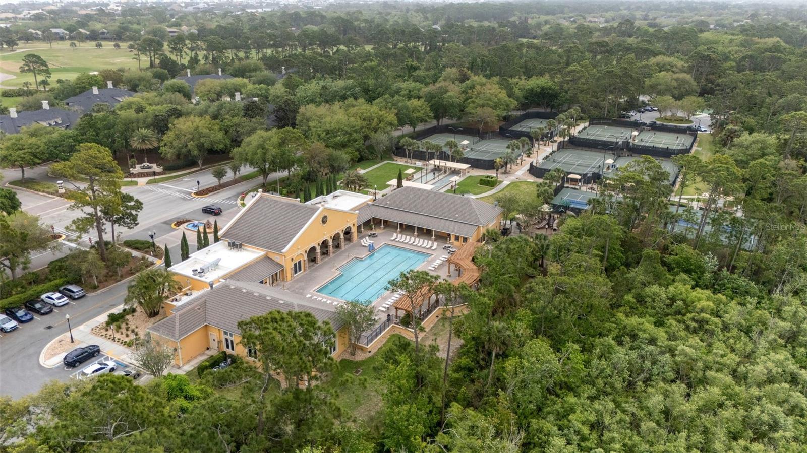 FAIRWAYS EDGE/GRAND HAVEN - Residential