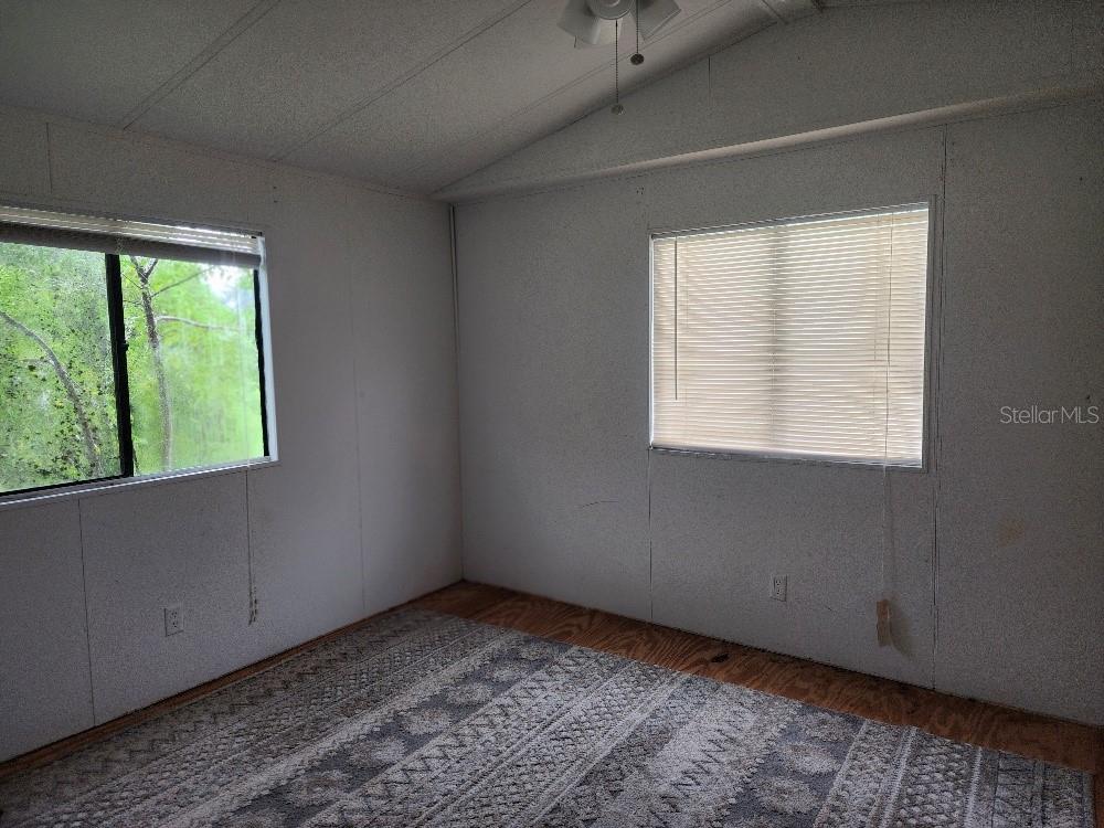 7640 GORDON LOOP