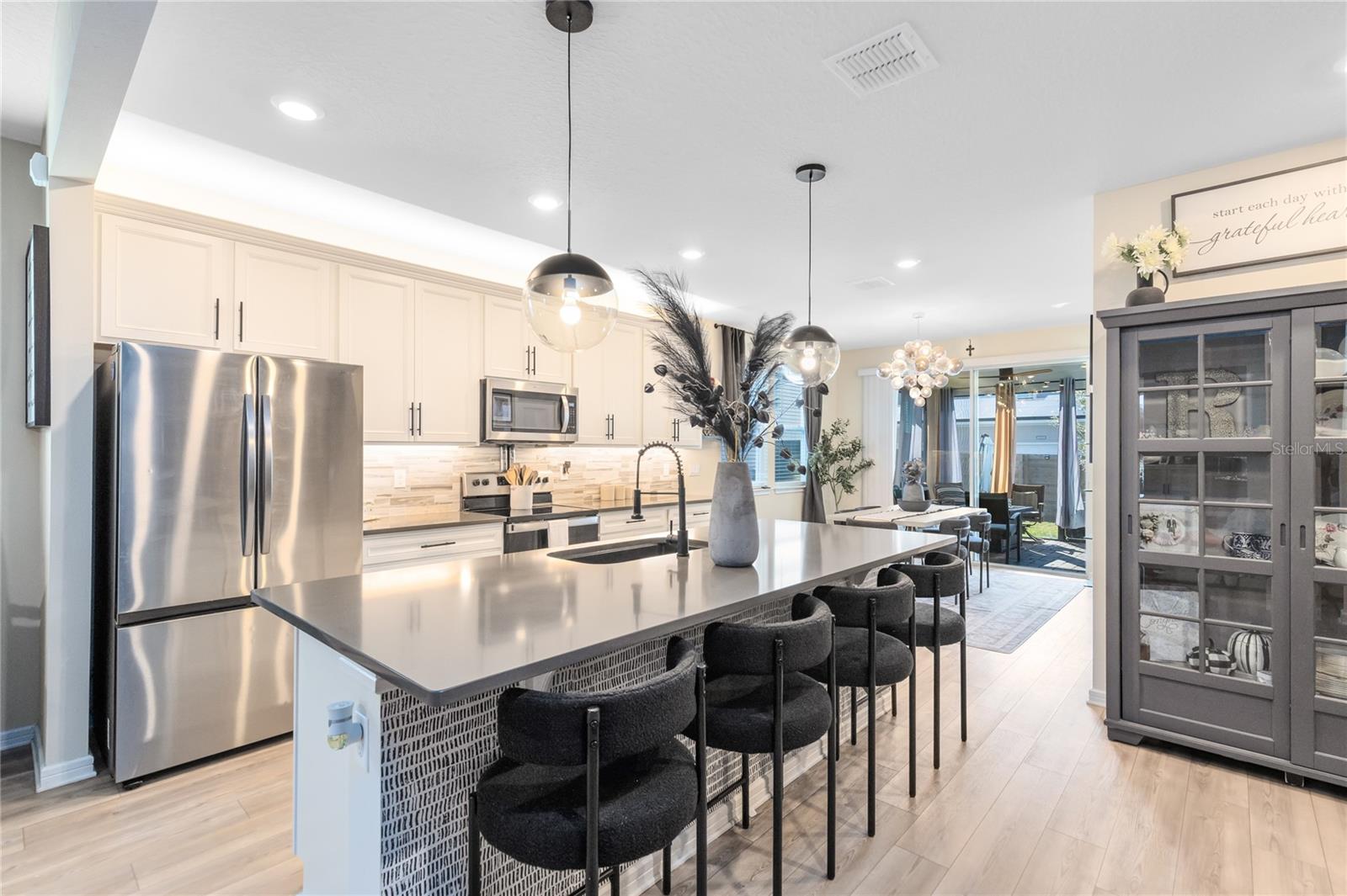 WESLYN PARK - Residential