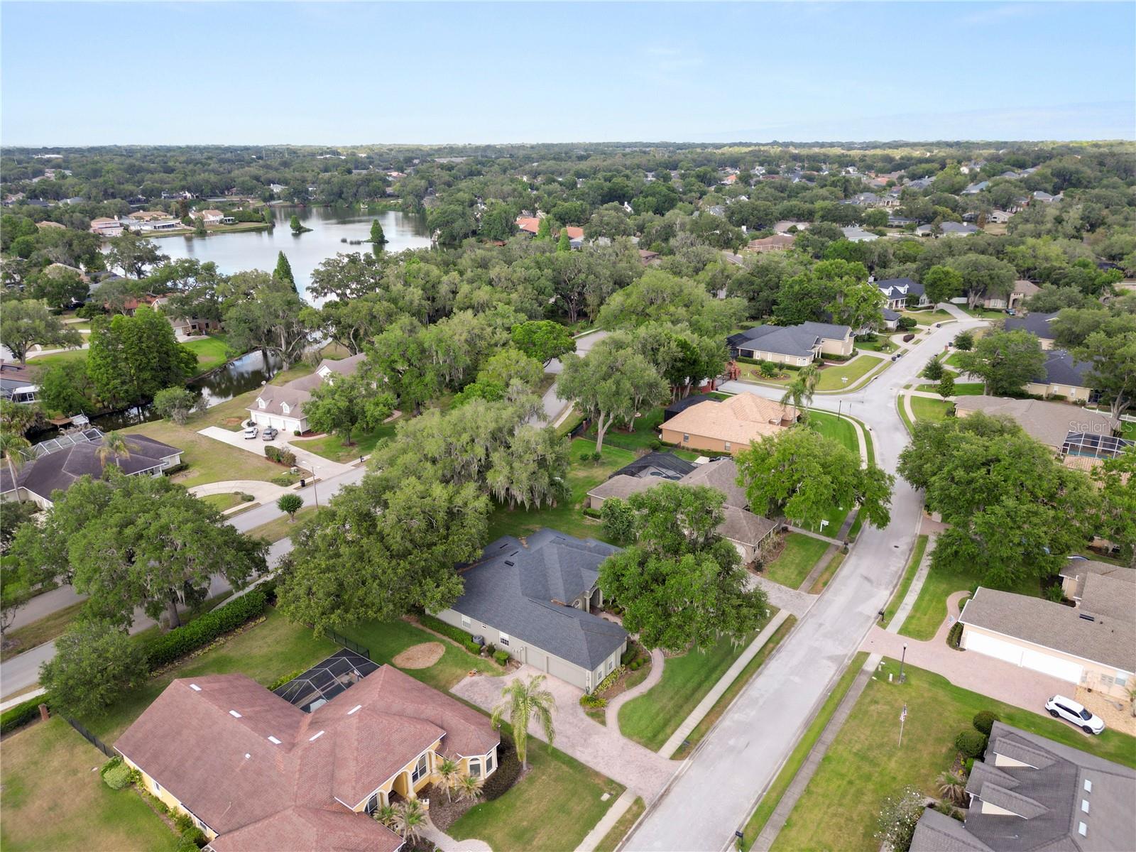 AMANDA OAKS - Residential