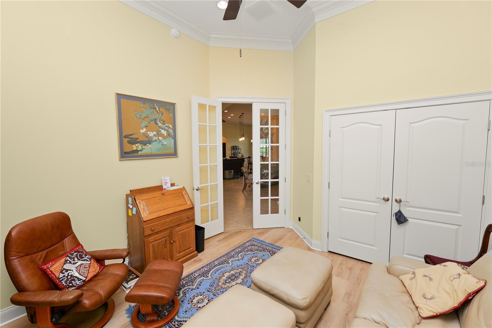 AMANDA OAKS - Residential
