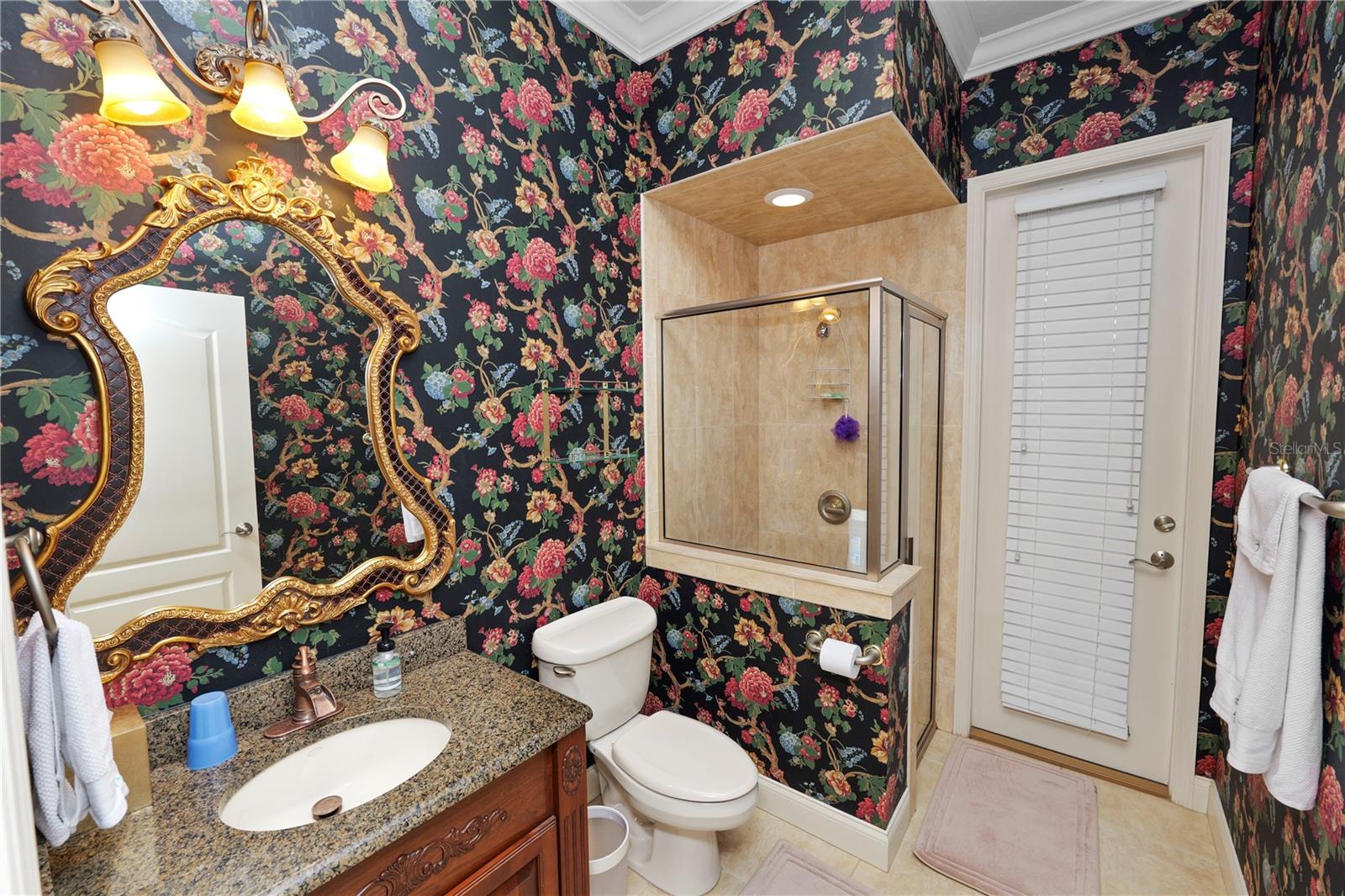 AMANDA OAKS - Residential