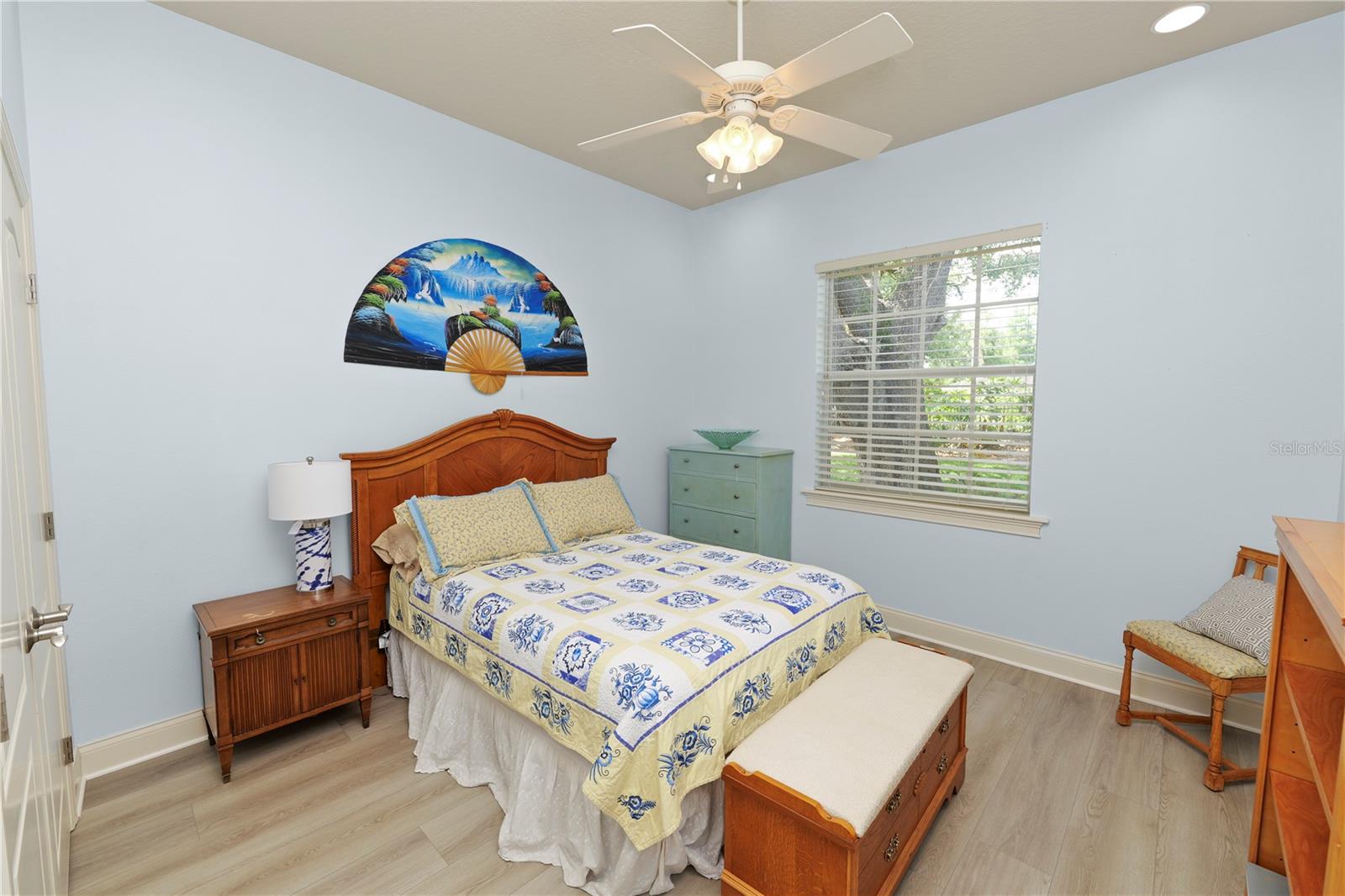AMANDA OAKS - Residential