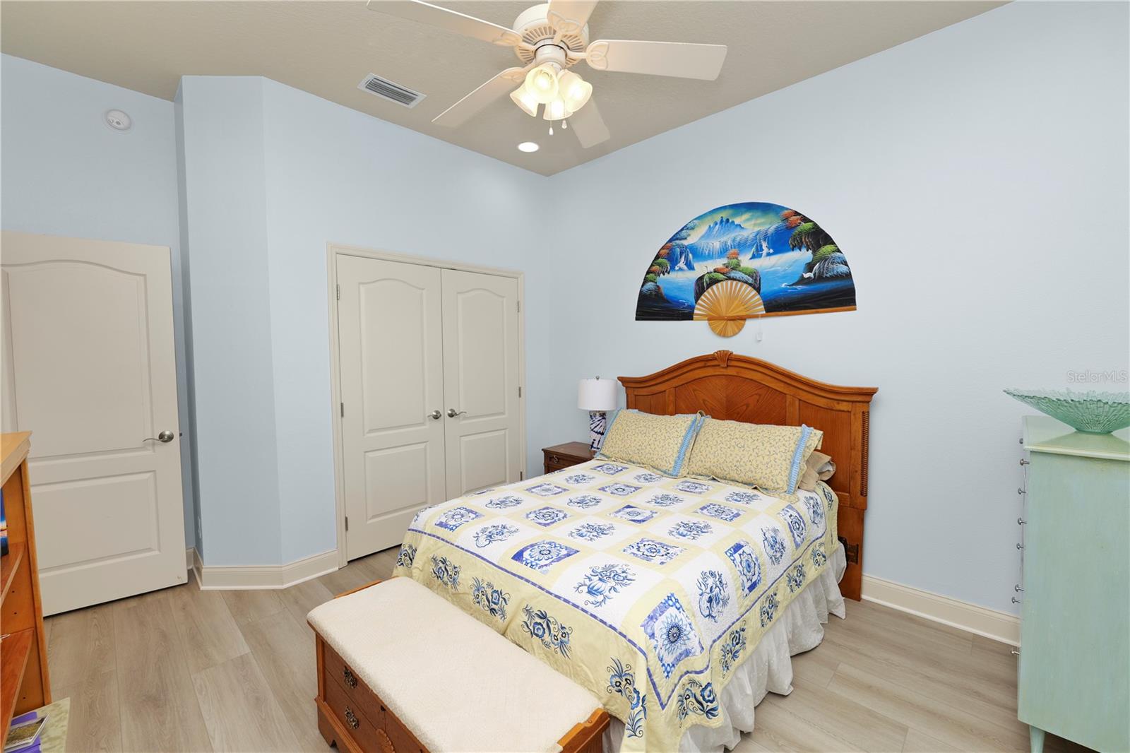 AMANDA OAKS - Residential