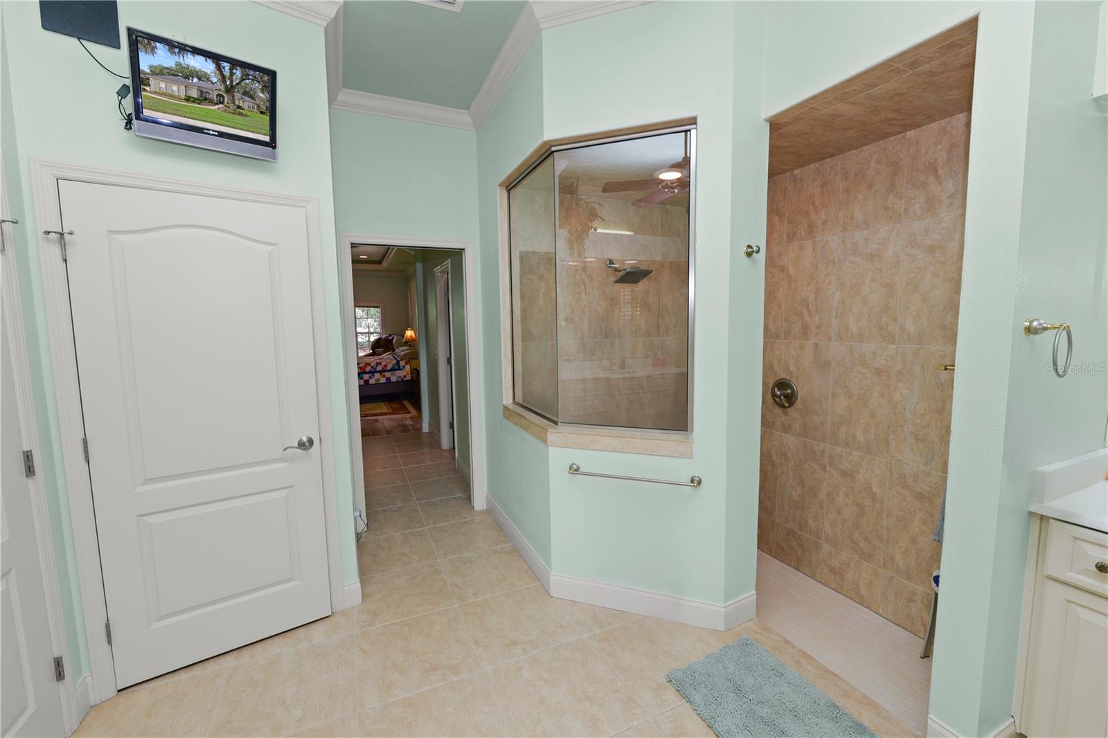 AMANDA OAKS - Residential