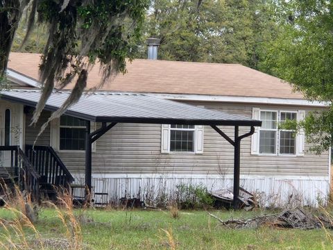 Photo of 16295 SE 95th Trail, White Springs, FL 32096 (MLS # S5148772)