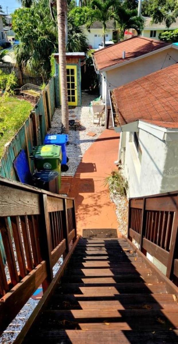 THE WHITE RESUB IN THE EARL COURT - Residential