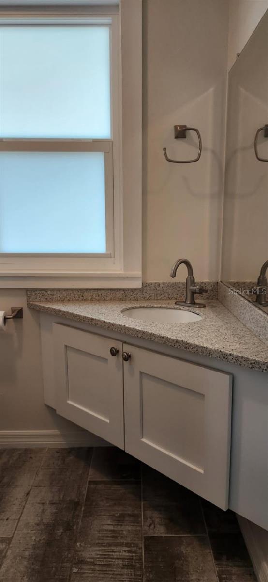 THE WHITE RESUB IN THE EARL COURT - Residential