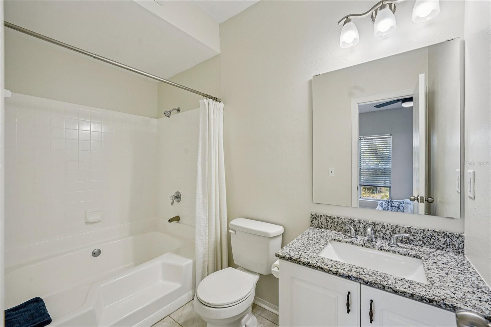 THE LANDINGS OF TAMPA A CONDOM - Residential