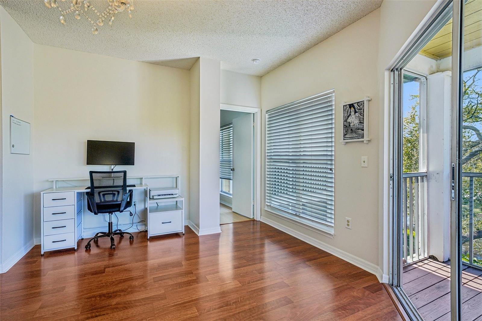 THE LANDINGS OF TAMPA A CONDOM - Residential