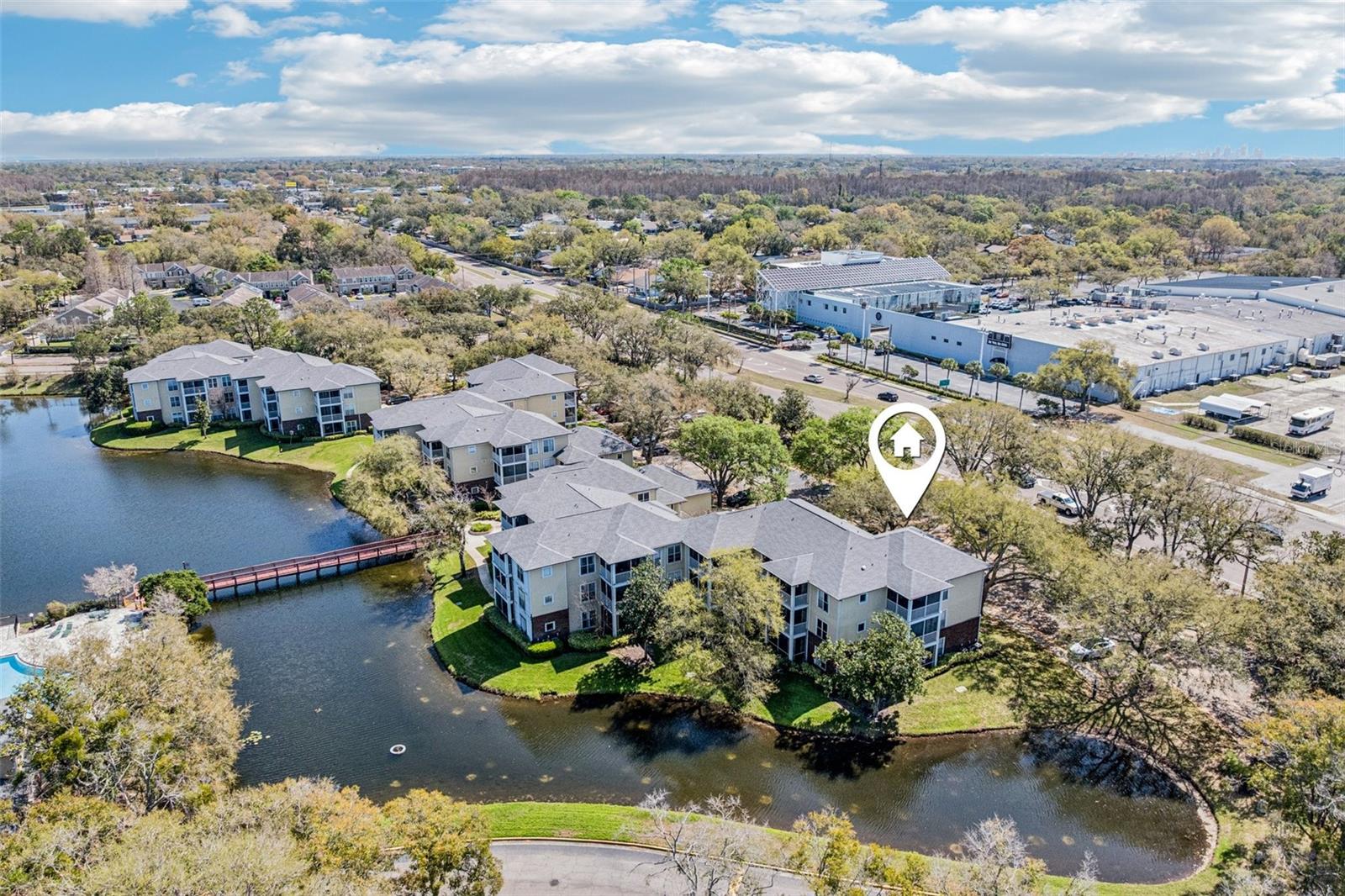 THE LANDINGS OF TAMPA A CONDOM - Residential