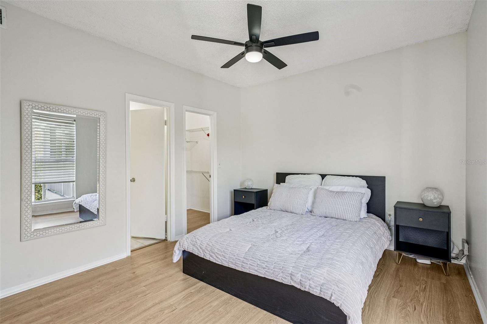 THE LANDINGS OF TAMPA A CONDOM - Residential