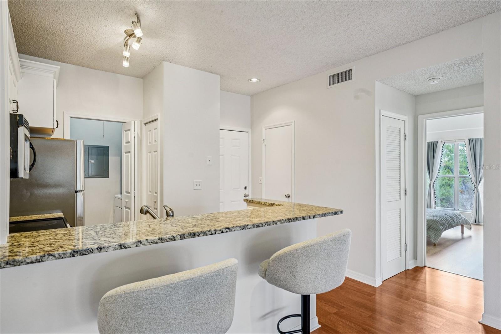 THE LANDINGS OF TAMPA A CONDOM - Residential