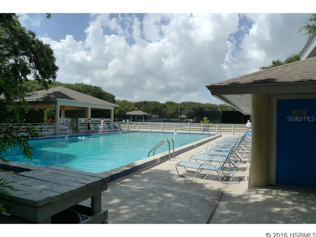 Sea Woods Condo Ph 01 & 02 - Residential