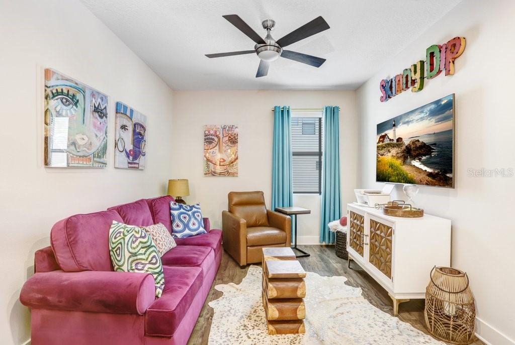 UPTOWN KENWOOD - Residential