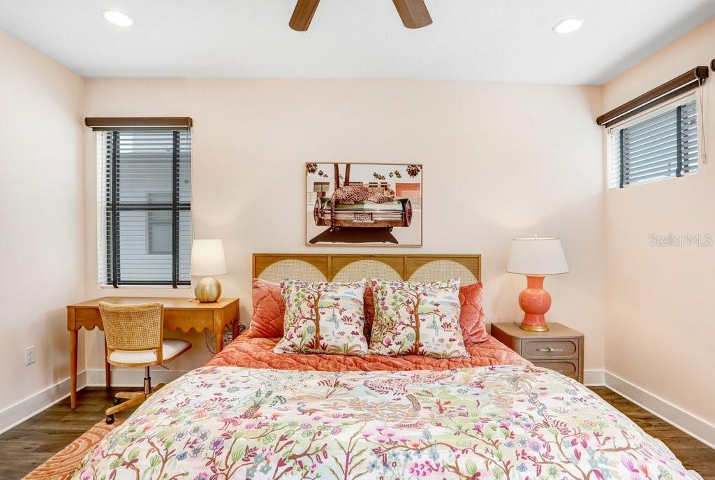 UPTOWN KENWOOD - Residential