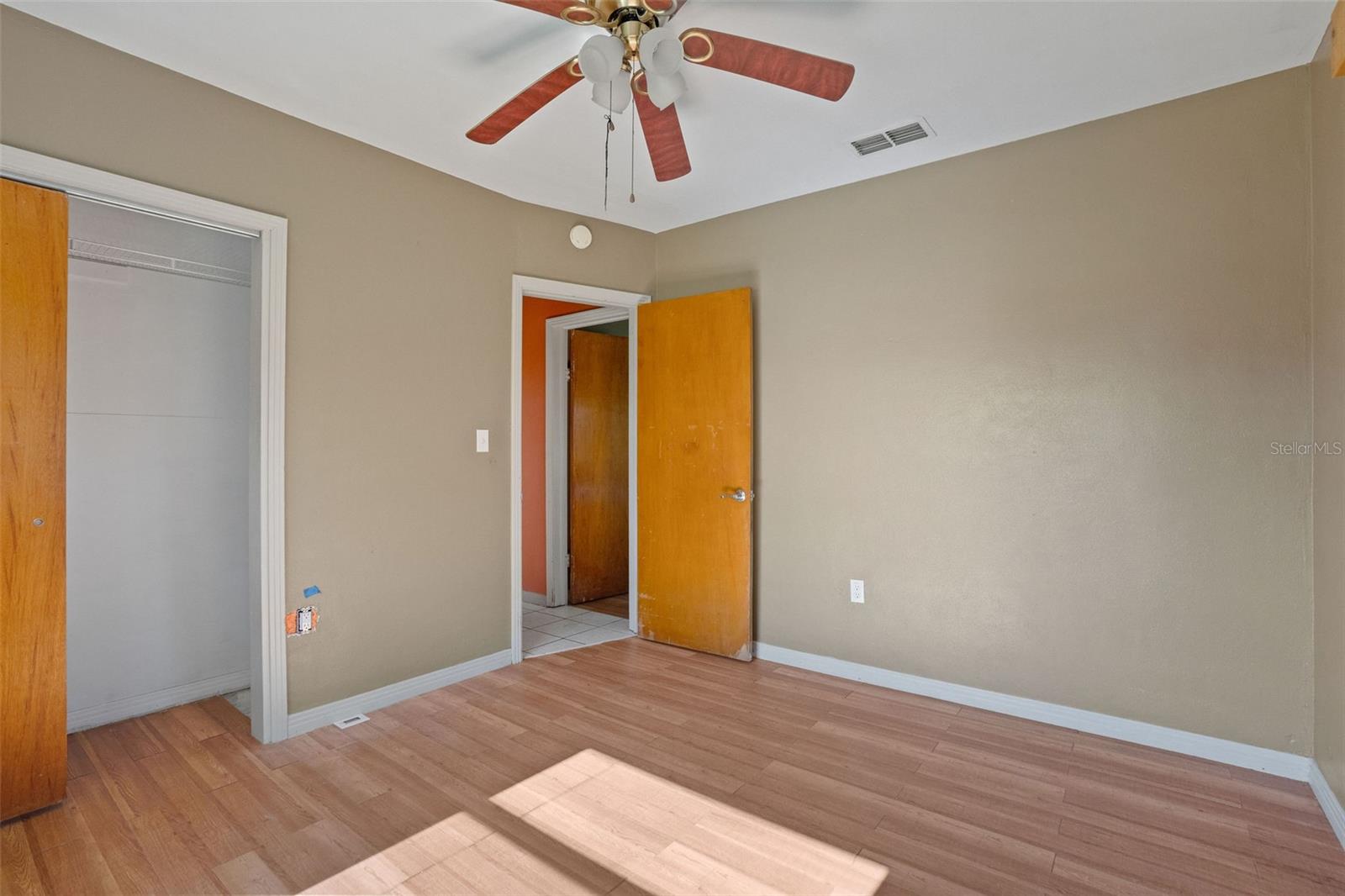 PINELLAS PARK 1ST ADD - Residential Lease