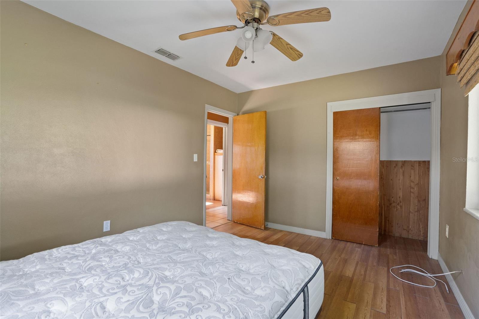 PINELLAS PARK 1ST ADD - Residential Lease