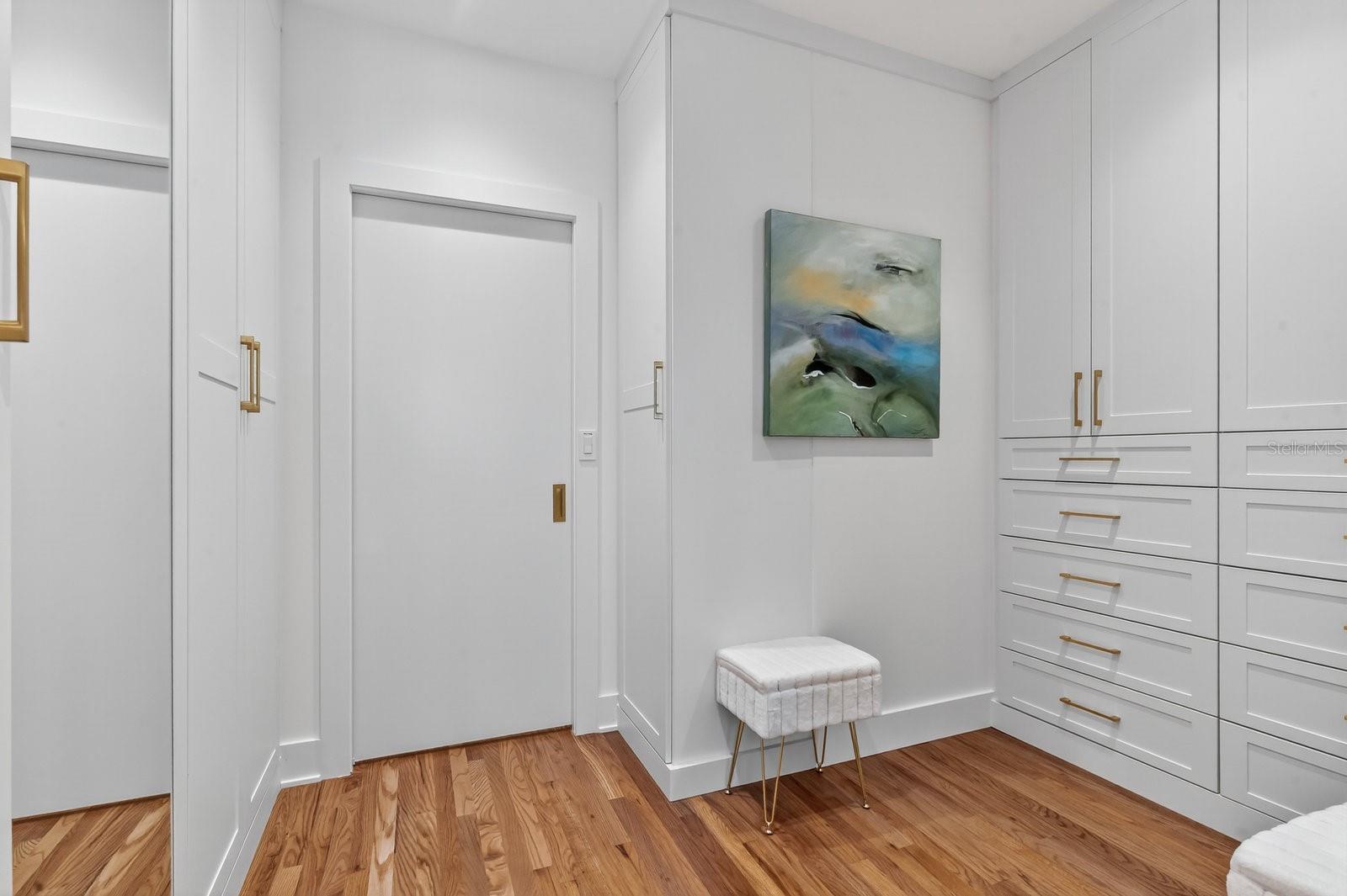 SHERIDAN PLACE - Residential