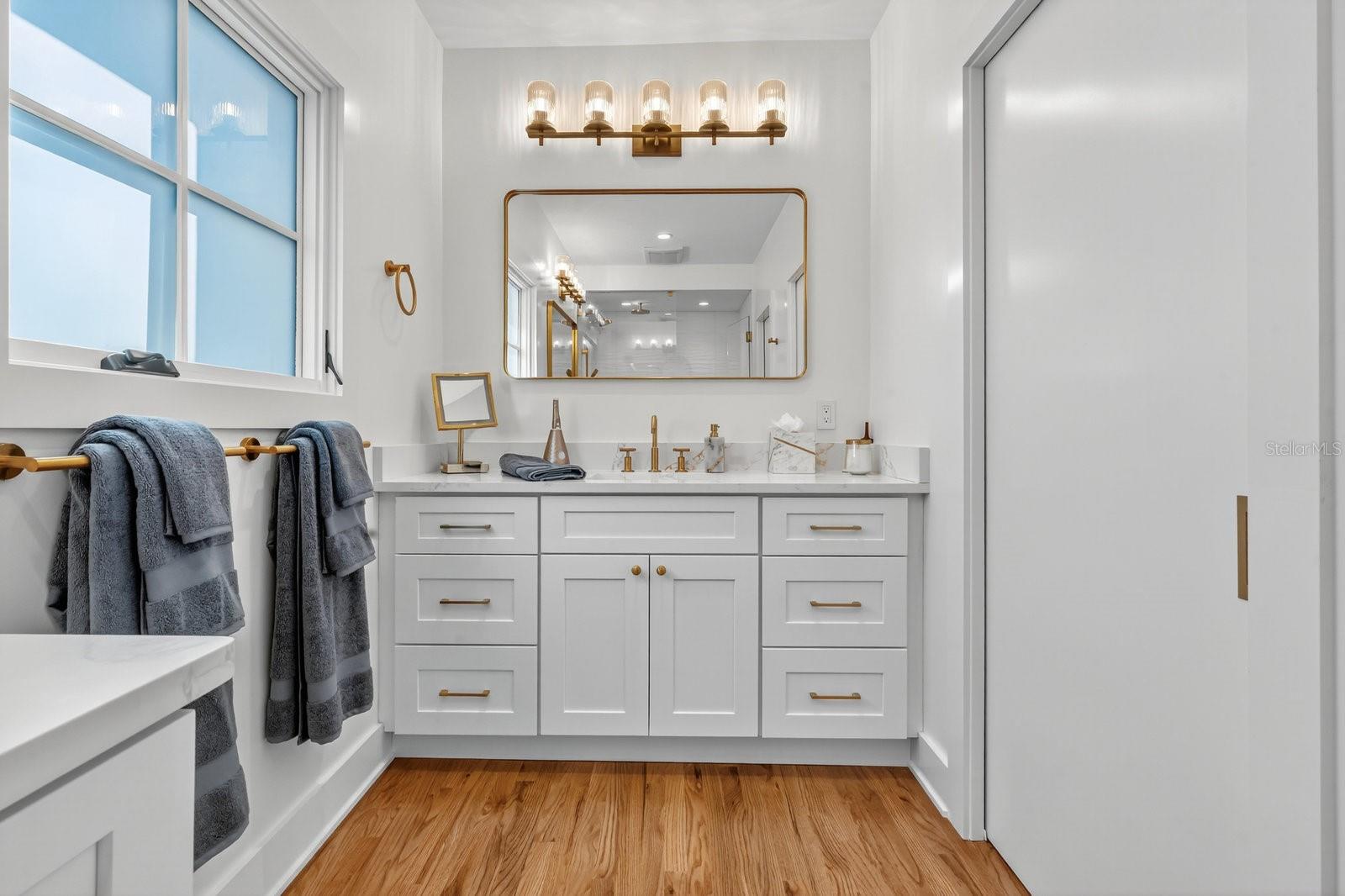 SHERIDAN PLACE - Residential