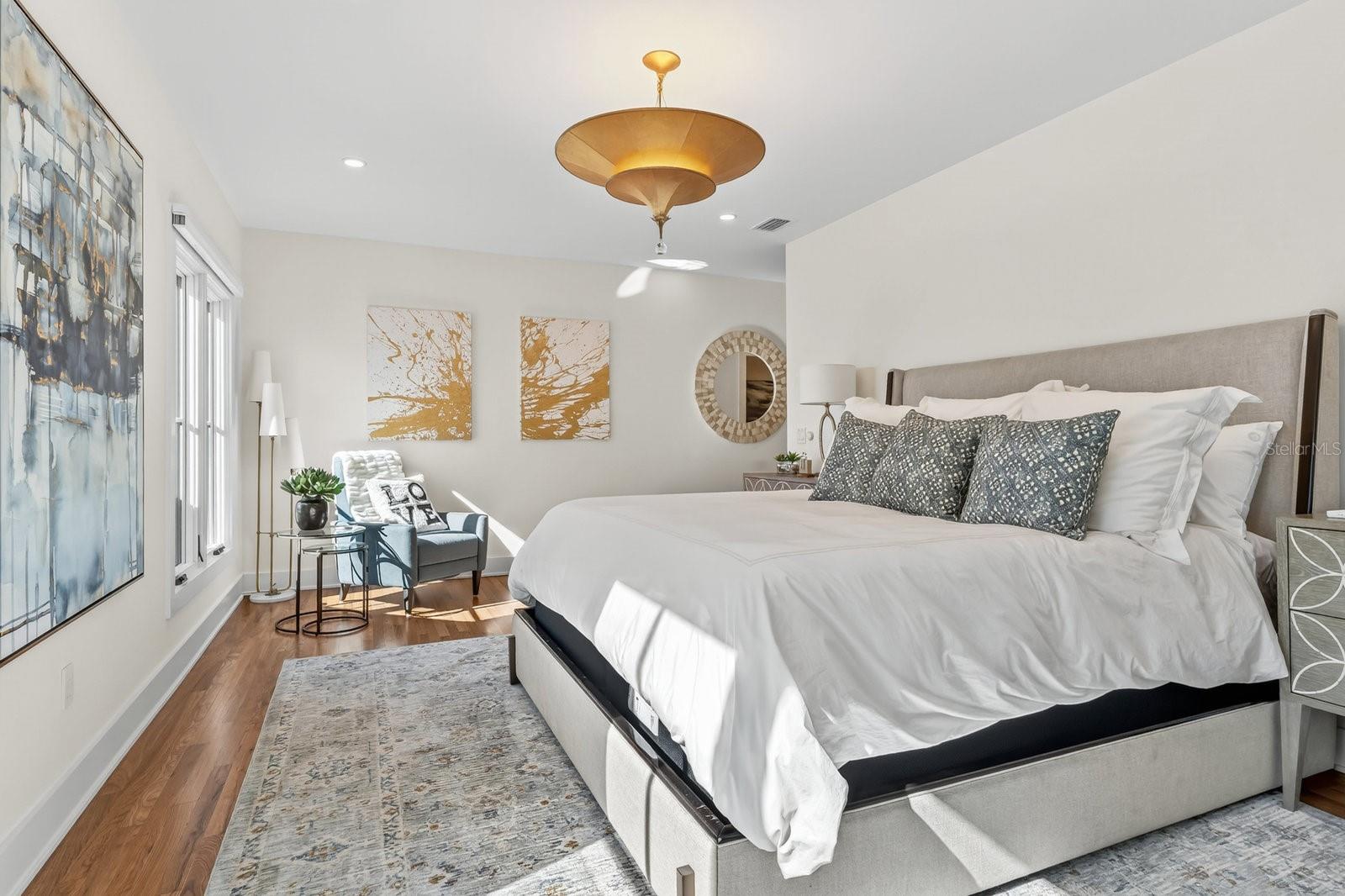 SHERIDAN PLACE - Residential