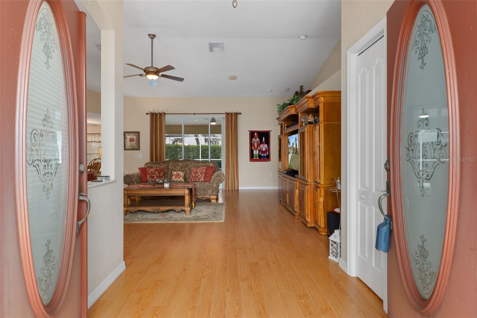 SPRING HILL - Residential
