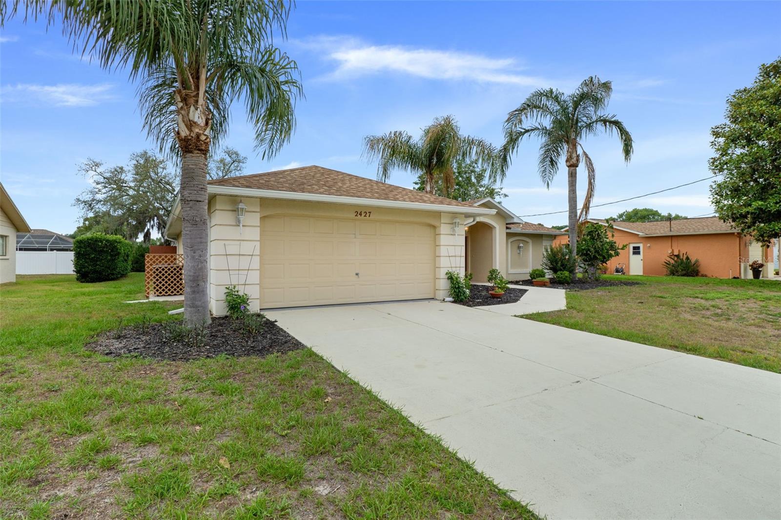 SPRING HILL - Residential